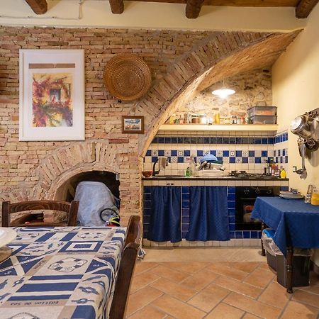 Вилла Casa Della Nonna Caltavuturo Экстерьер фото